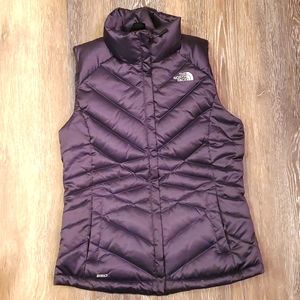The North Face 550 Puffer Vest